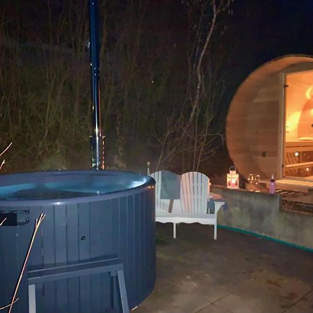 Idylle Seepark - Haus Mit Pool Und Fasssauna Kirchheim (Hessen) Exterior foto